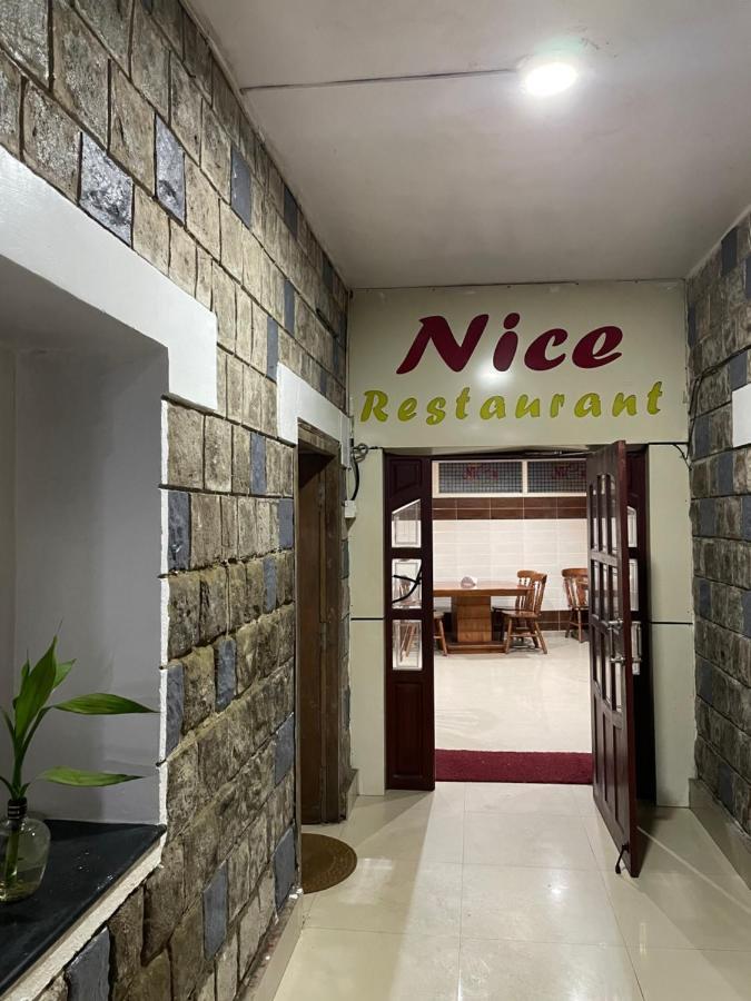 Hotel Caveri Madikeri Esterno foto